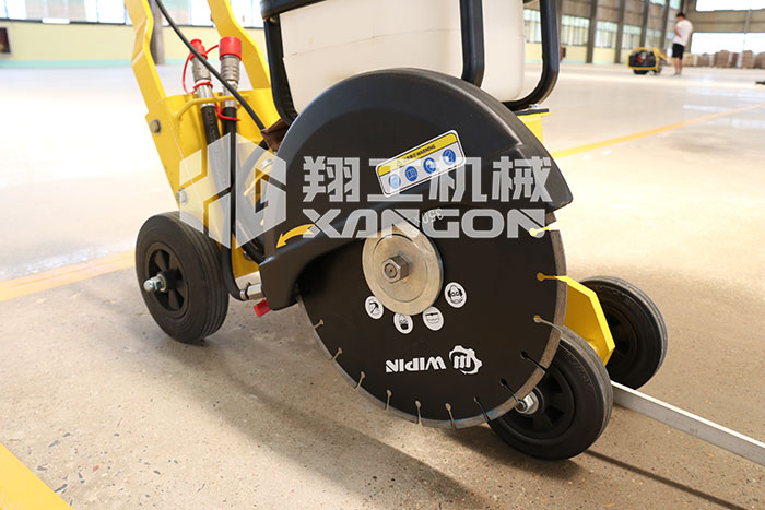 液壓圓(yuan)盤切割(ge)鋸 液壓(ya)圓盤切(qie)割鋸