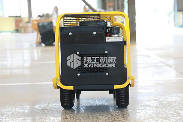 液(ye)壓動力(li)站