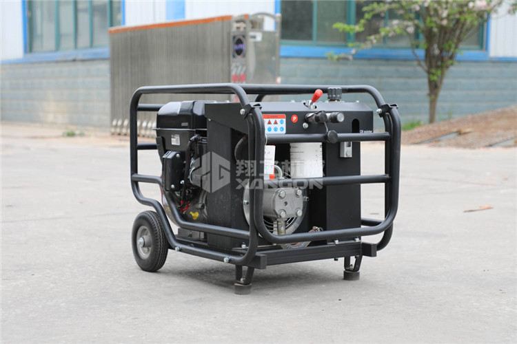 液(ye)壓動(dong)力站(zhan) (1).jpg