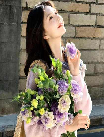 《飞女四人组》剪辑手法分析：节奏把控与转场技巧探讨