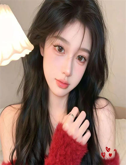 走进女扮男装后我掰弯了闪婚总裁：邪典电影的的历史地位与时代意义——经典与创新的交融