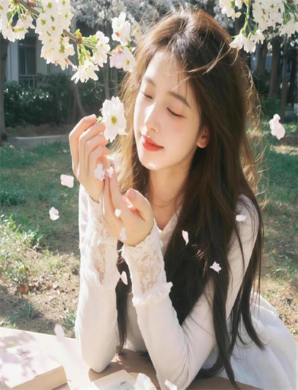 拍摄现场直击《元宵奇妙游2022》：美术的场景设计与氛围营造 感受创作的魅力与挑战